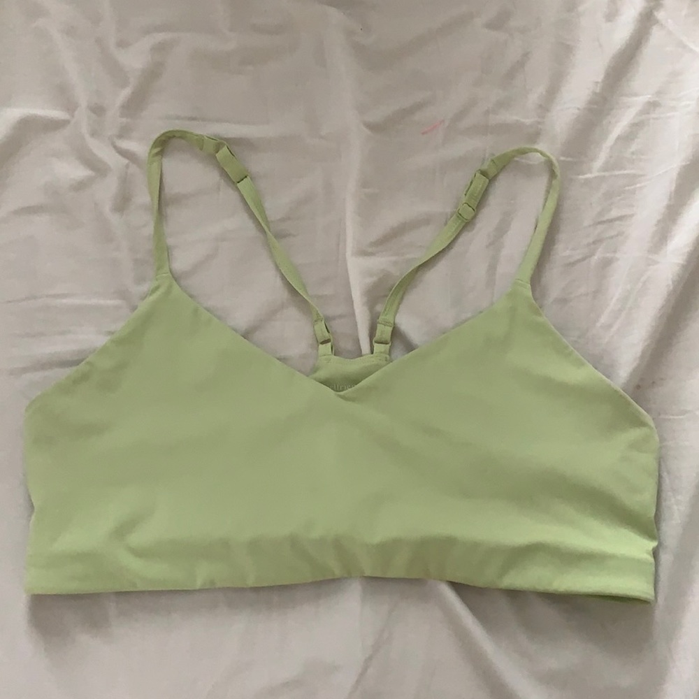 Girlfriend collective v neck brqlette